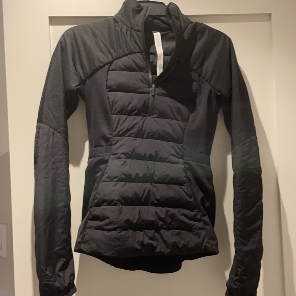 Lululemon puffer pull-over - Picture 2 of 4
